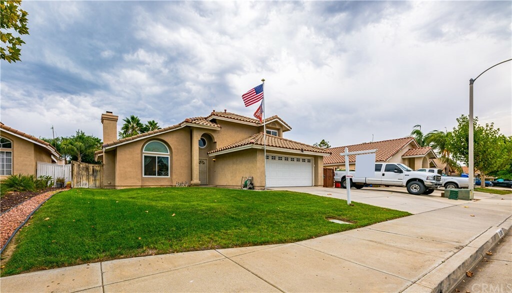 Property Photo: 32465 Skylark Drive CA 92530