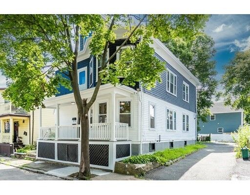 Property Photo:  11 Vale Street  MA 01970 