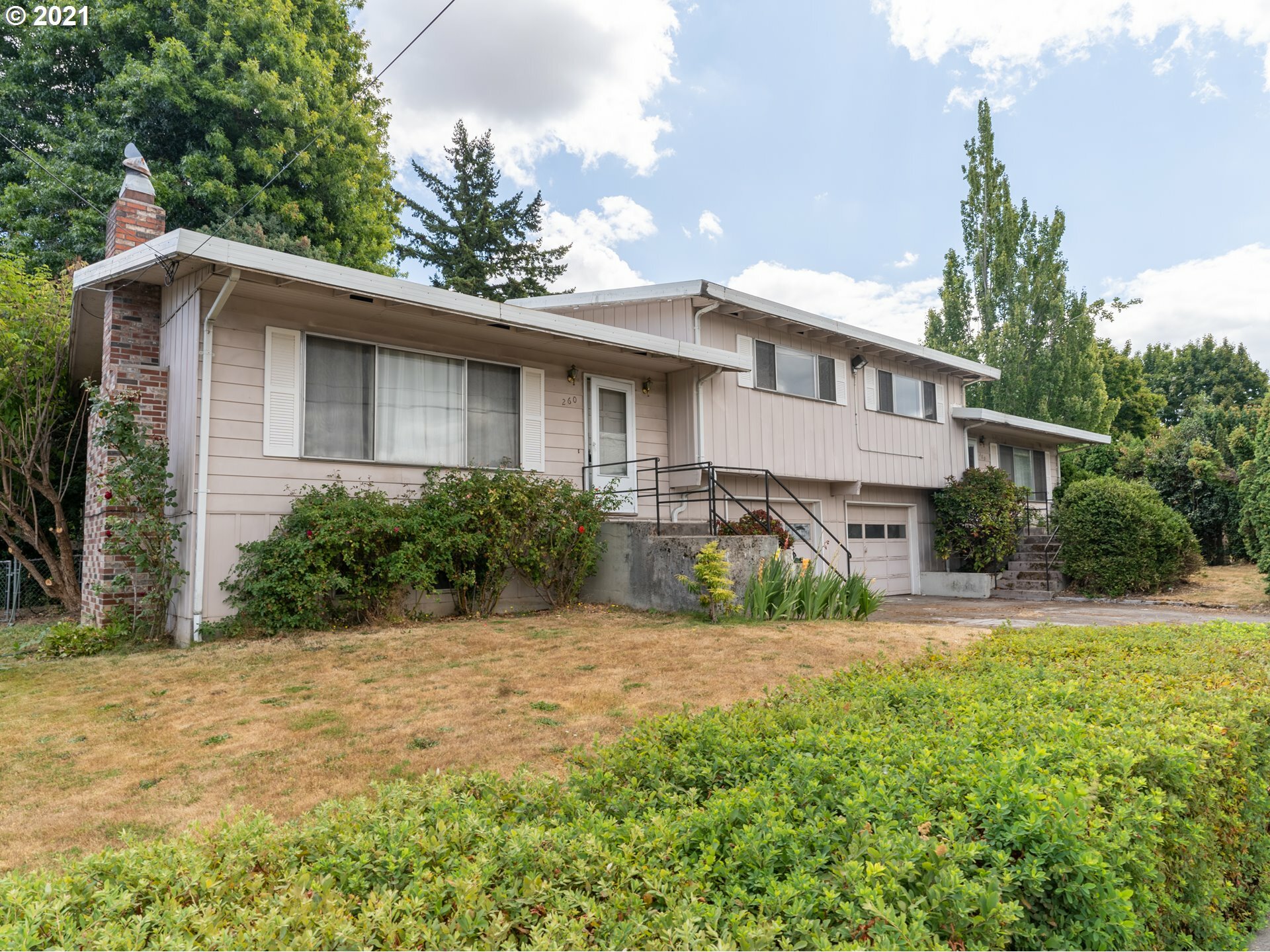 260 SE Kane Dr  Gresham OR 97080 photo