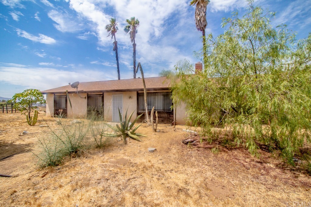 Property Photo:  17531 Brown Street  CA 92570 