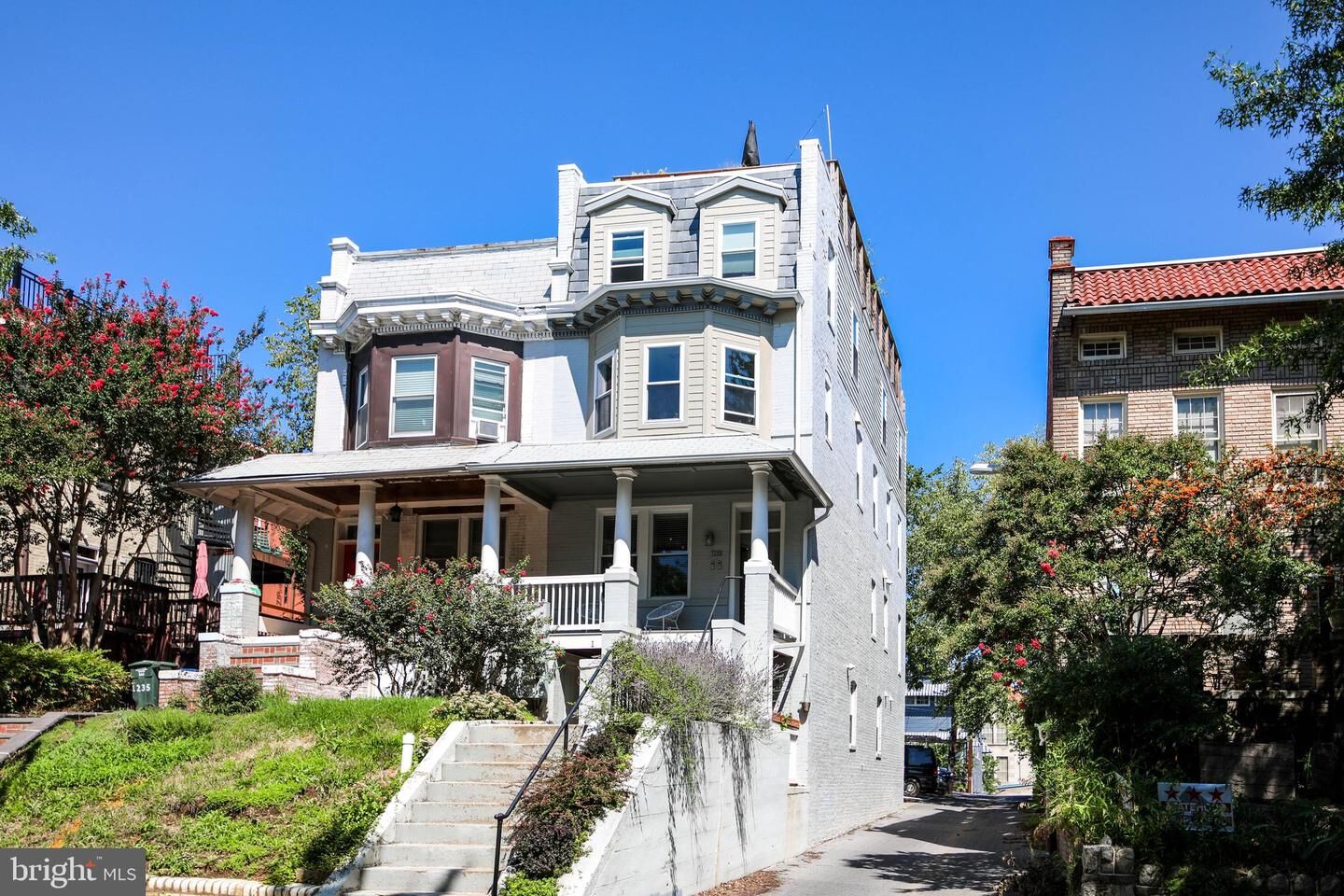 Property Photo:  1233 Euclid Street NW 2  DC 20009 