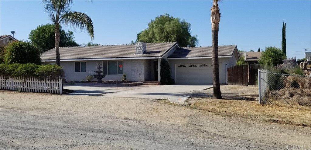 Property Photo:  18940 Boulder Avenue  CA 92508 