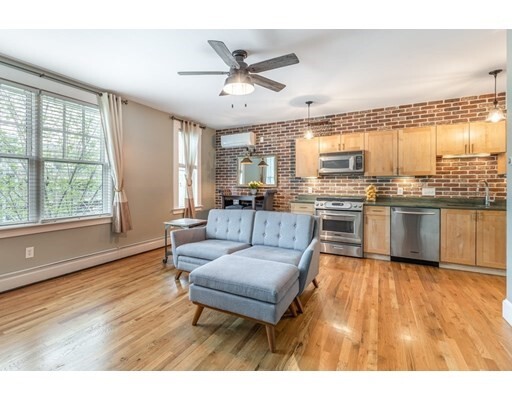 Property Photo:  432 Norfolk Street 3G  MA 02143 