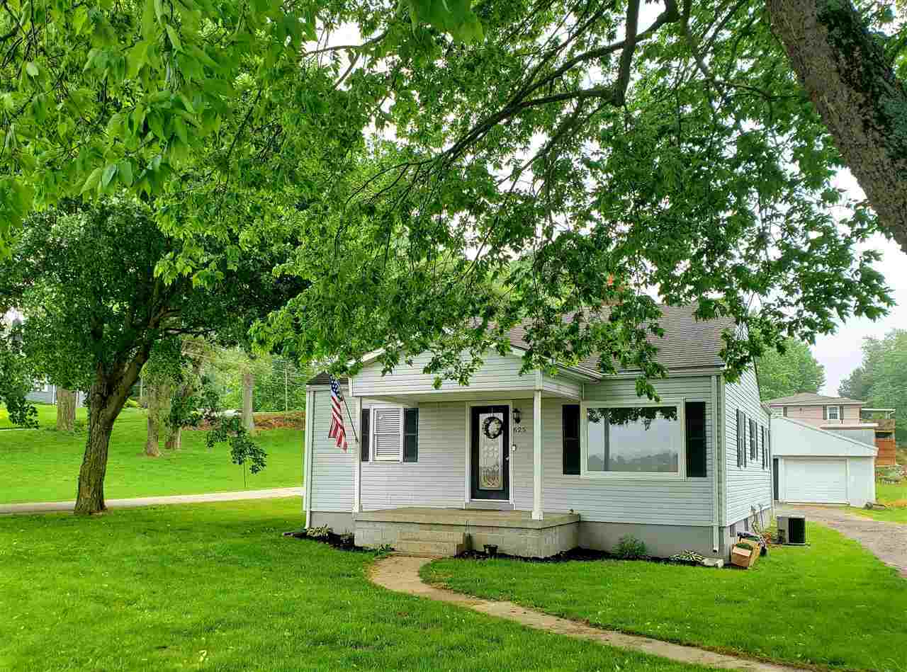 Property Photo: 625 E Alquina Road IN 47331