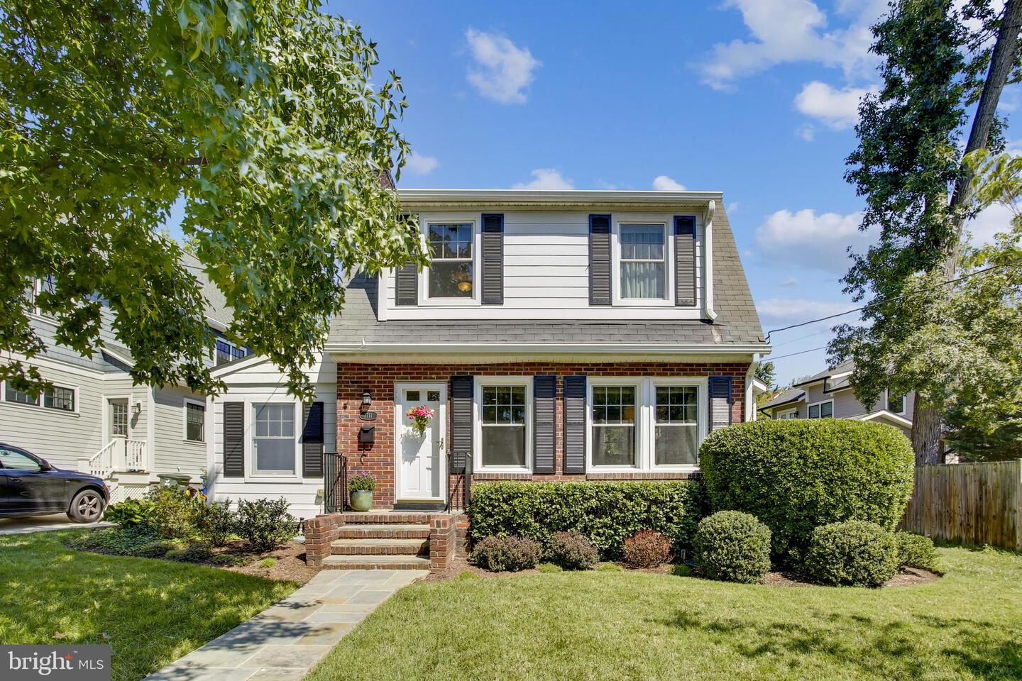 Property Photo:  3711 18th Street N  VA 22207 