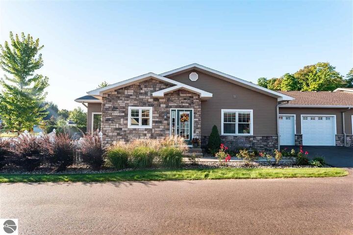 2147 Avon Drive  Traverse City MI 49685 photo