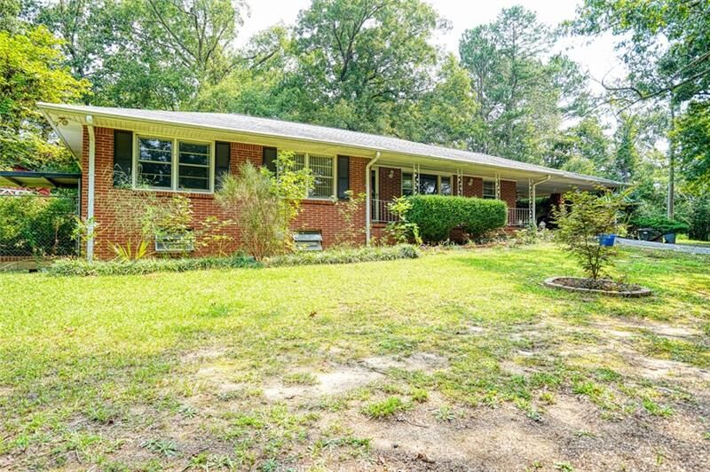 Property Photo:  2330 Hi Roc Road NE  GA 30012 