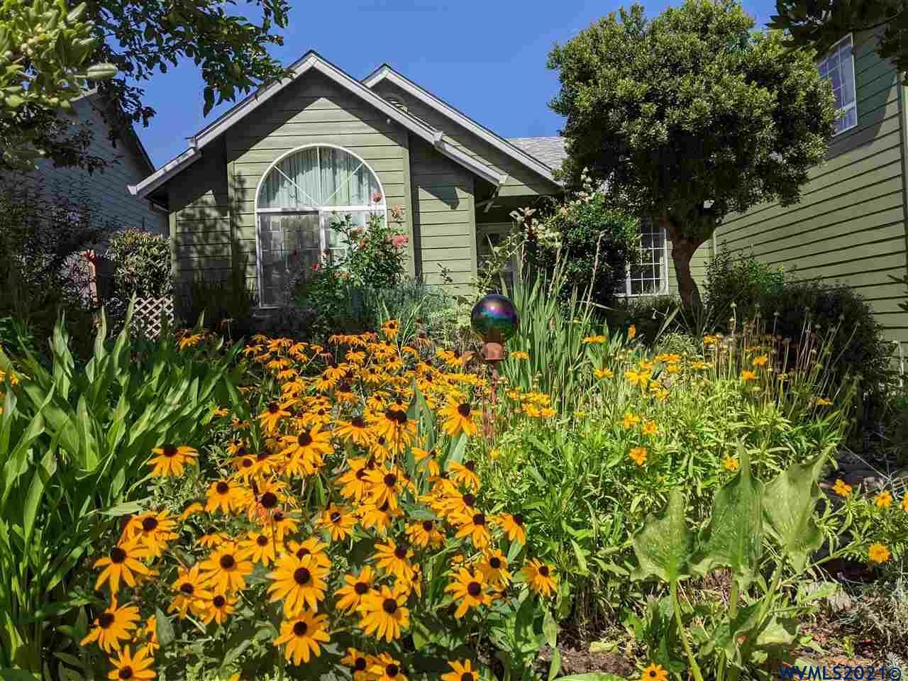 Property Photo:  2133  Western Heights Ct NW  OR 97304-4823 
