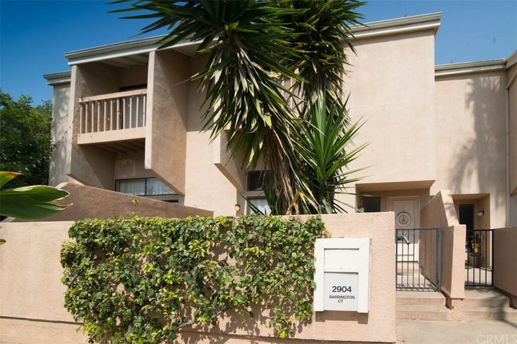 Property Photo: 2904 Barrington Court CA 92831