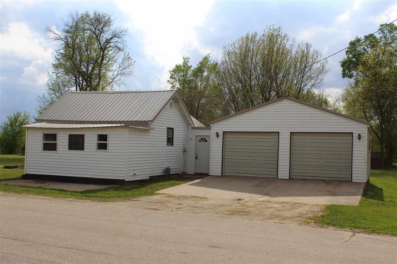 Property Photo:  121 N Traer Street  IA 50619 