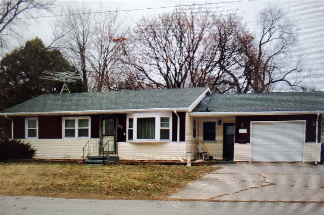 Property Photo:  220 W Wilmans Street  IA 50619 