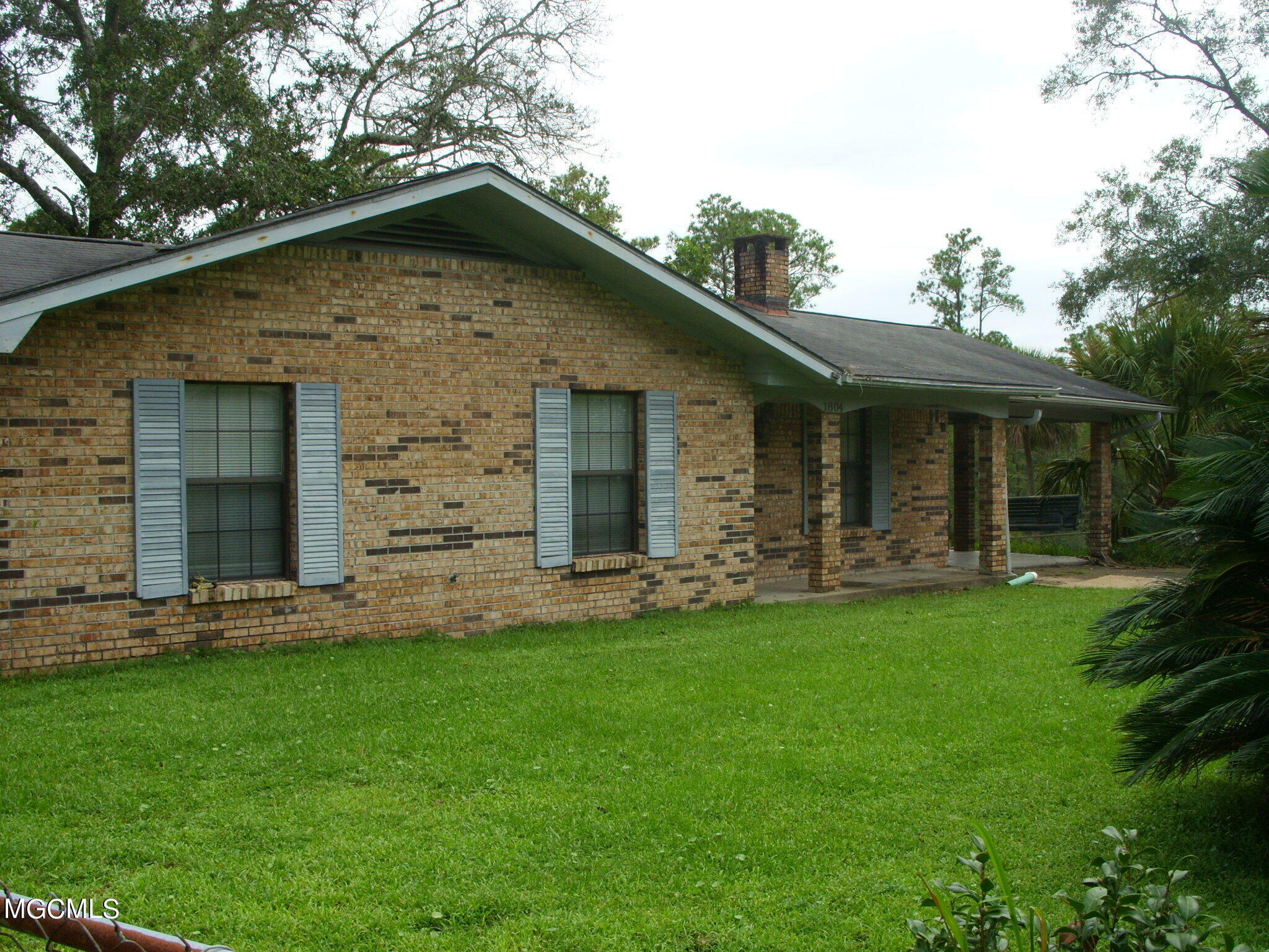 Property Photo:  1804 Seacrest Drive  MS 39553 