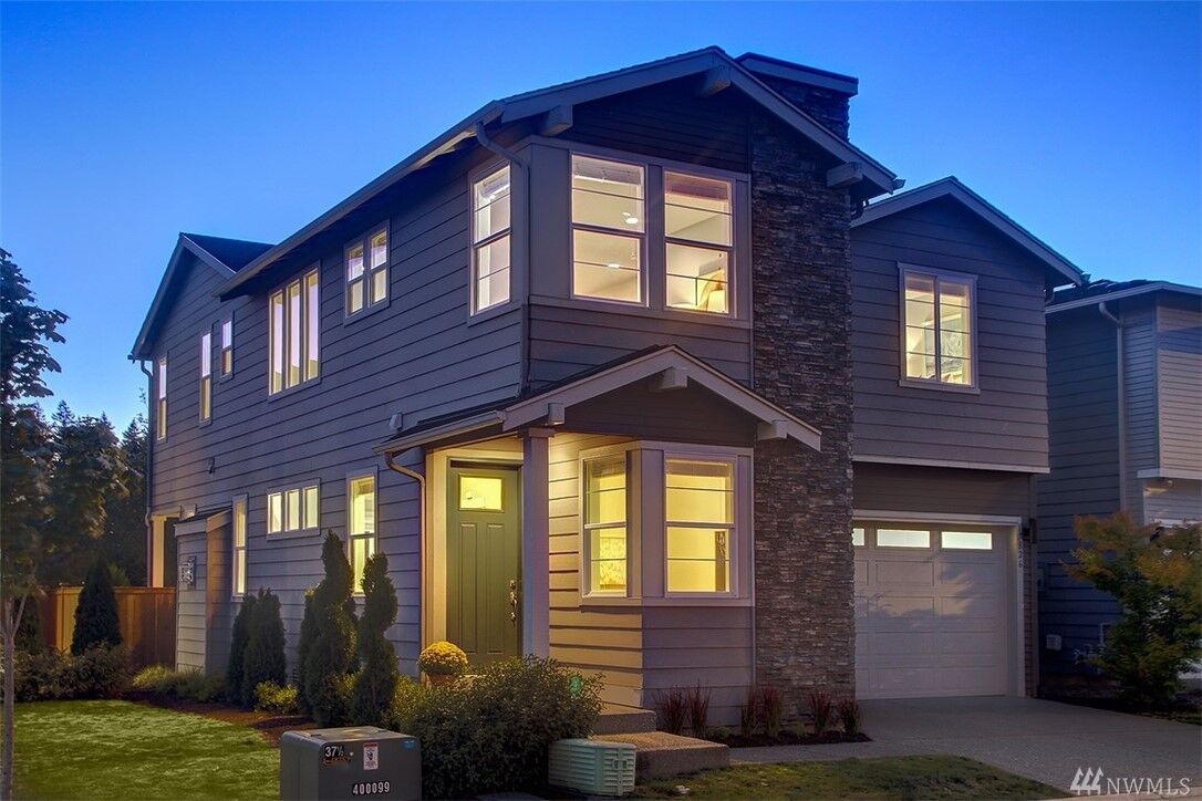 Property Photo: 17826 38th Dr SE 11 WA 98012