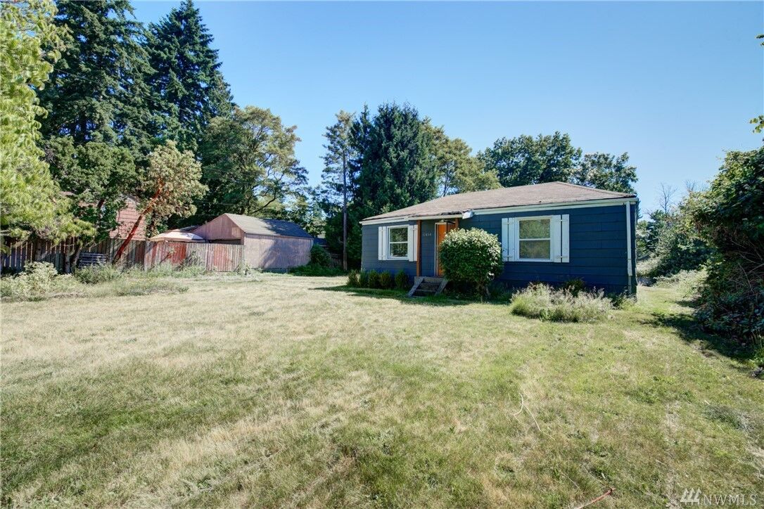 Property Photo: 11404 8th Ave NE WA 98125