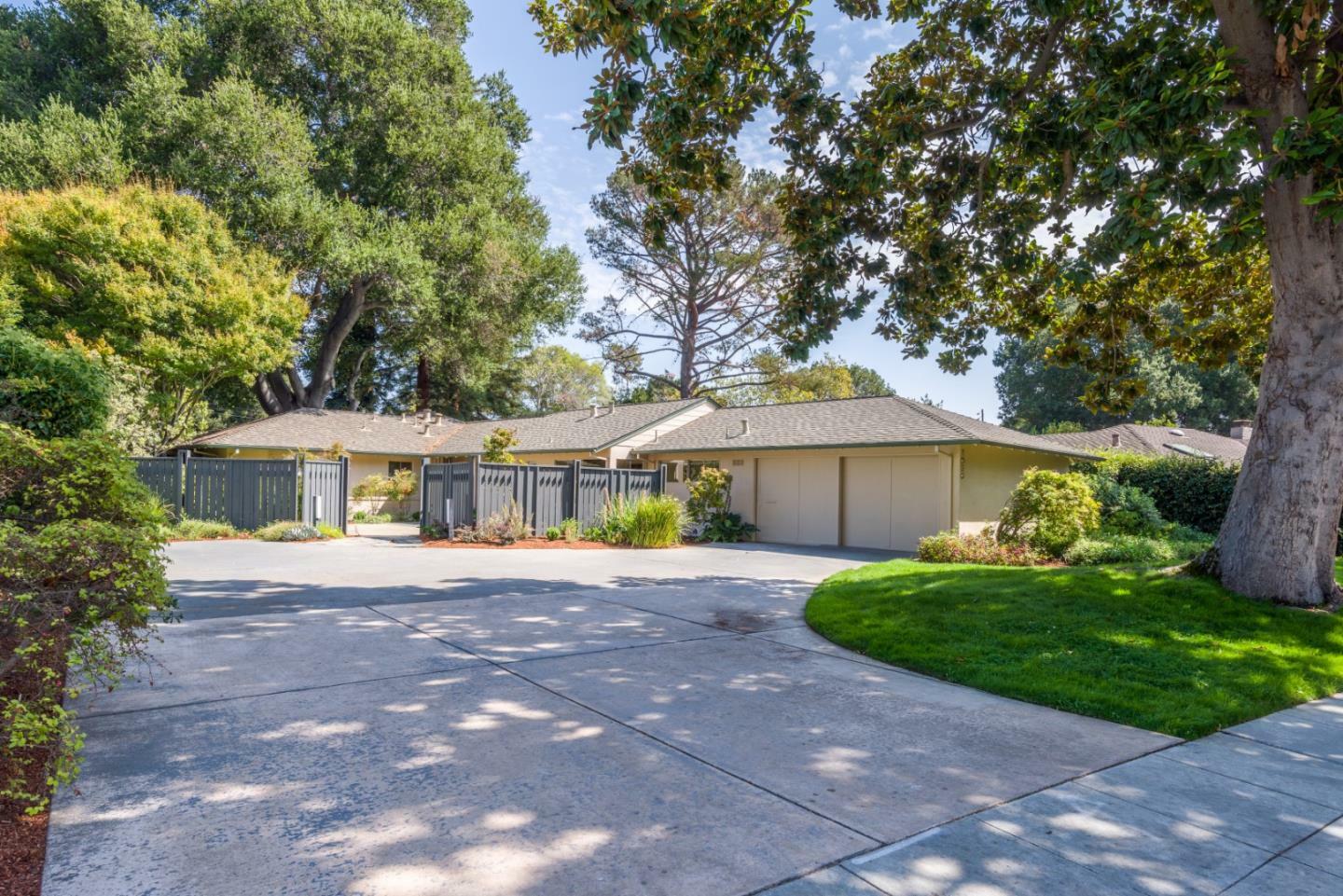 Property Photo:  1629 Edgewood Drive  CA 94303 