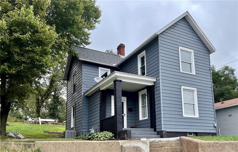 Property Photo: 600 Lincoln St PA 15074