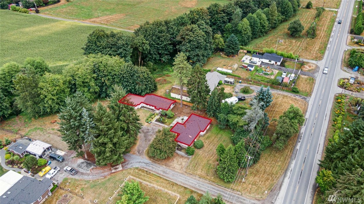 Property Photo: 17503 State Route 203 WA 98272