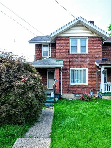 Property Photo:  839 Vankirk St  PA 15025 