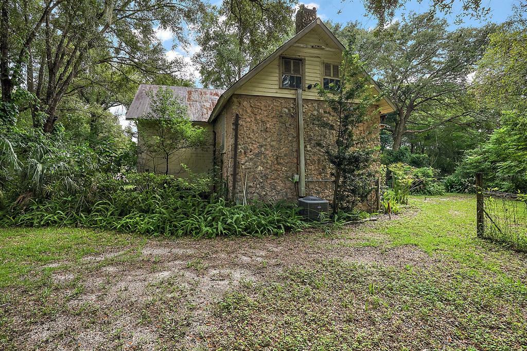 Property Photo:  33927 County Road 468  FL 34748 