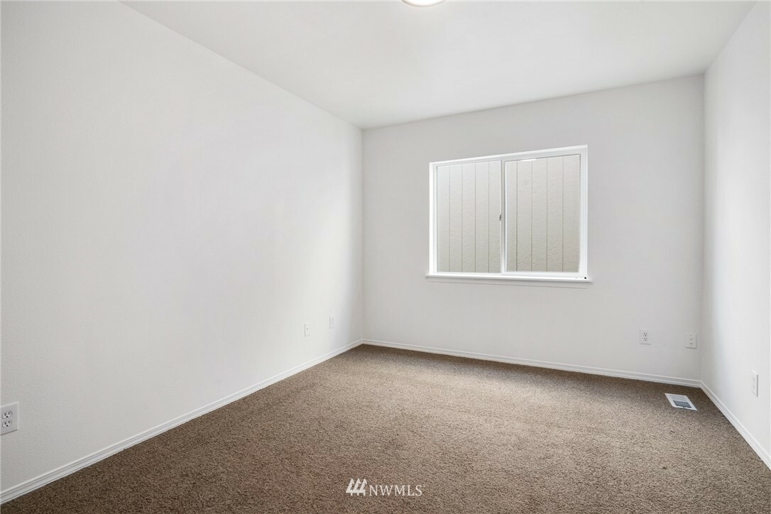 Property Photo: 11928 9th Avenue Ct E WA 98445