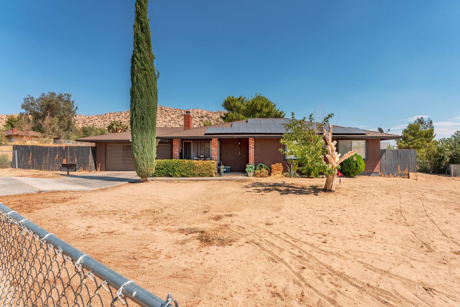 Property Photo:  16435 Rawhide Avenue  CA 93591 