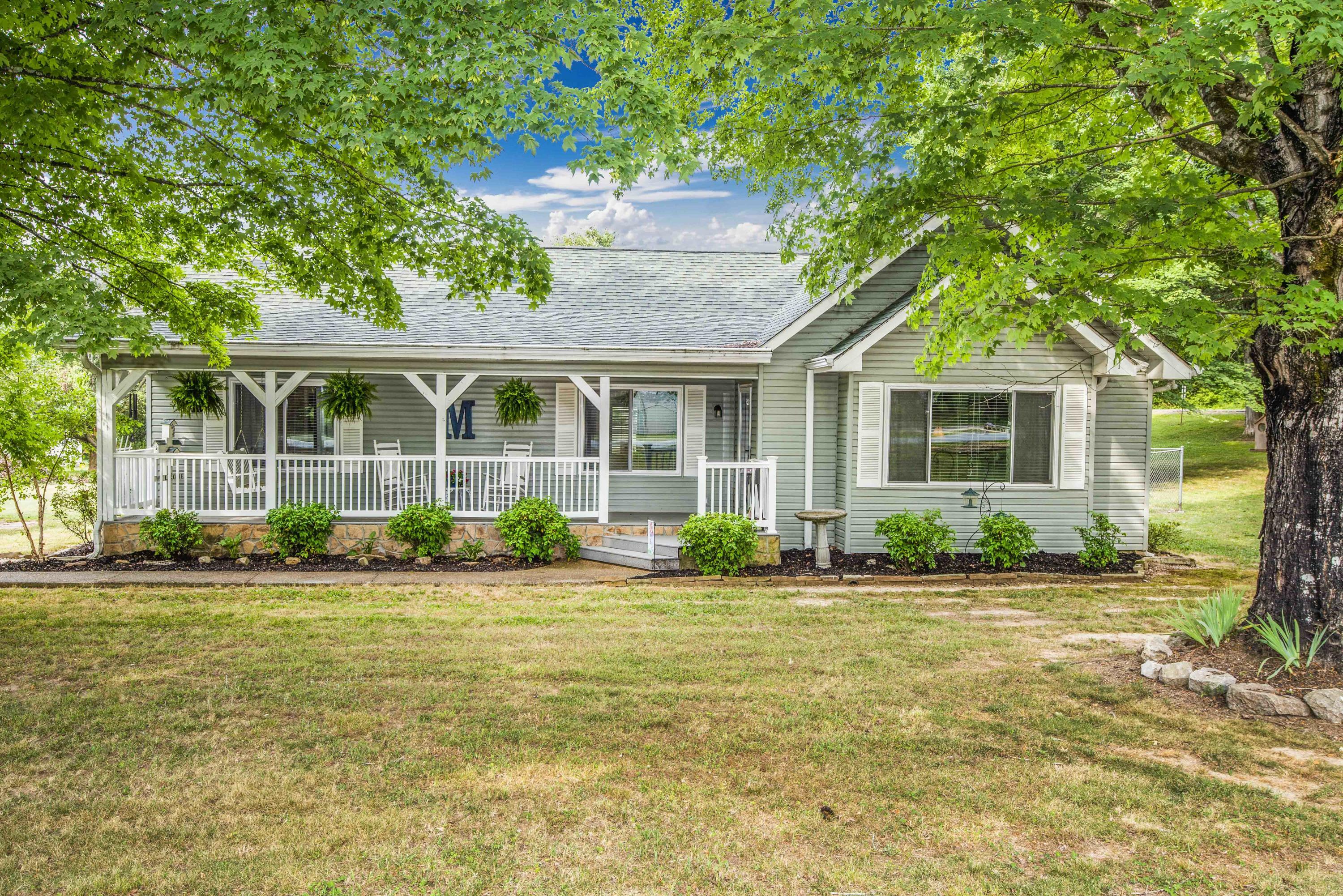 Property Photo:  104 Anglers Cove Rd  TN 37763 