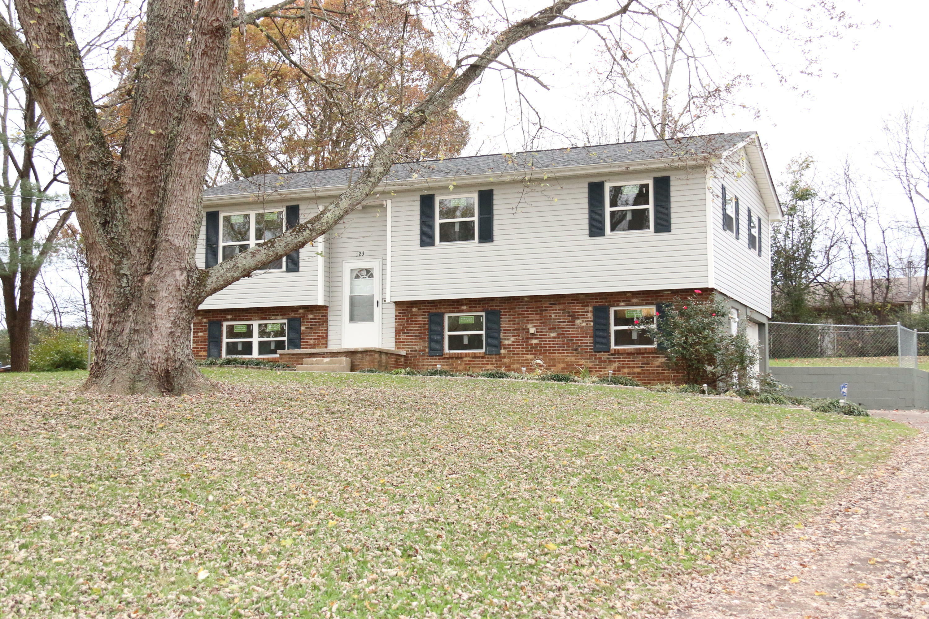 Property Photo:  123 Blue Ridge Lane  TN 37865 