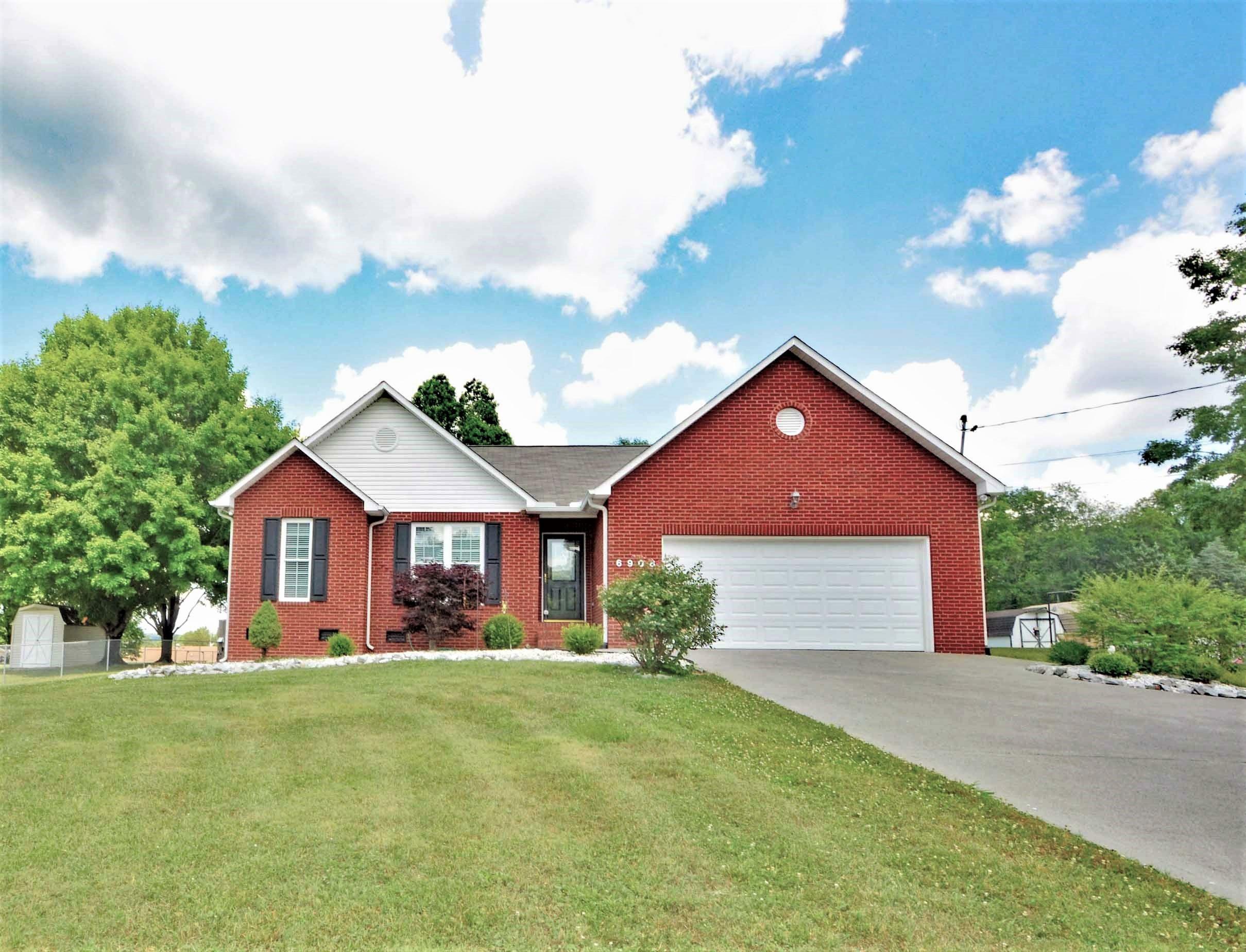 Property Photo:  6908 Mulberry Rd  TN 37918 