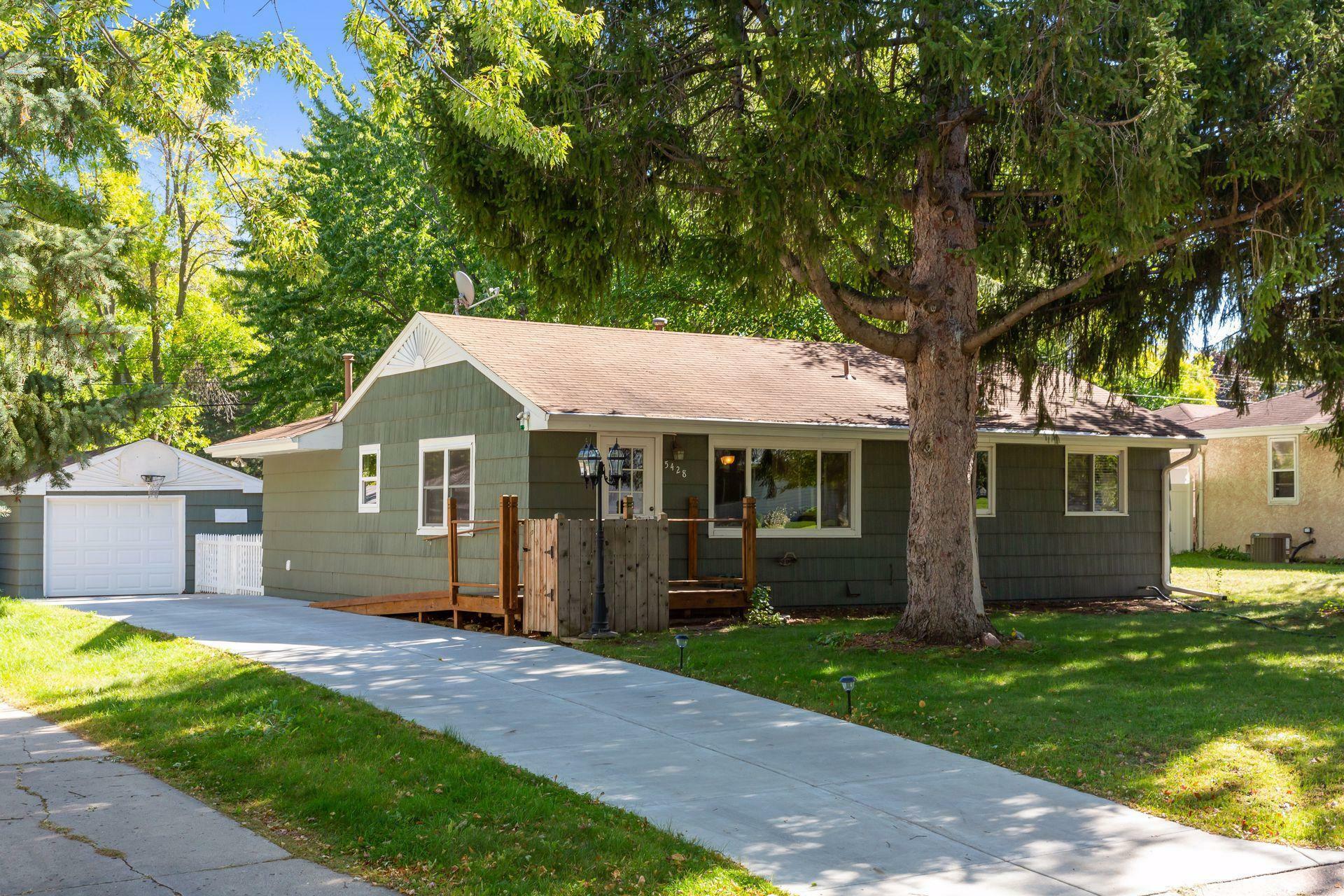 Property Photo:  5428 Sumter Avenue N  MN 55428 