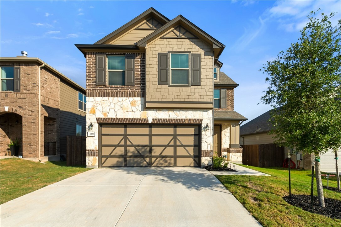 Property Photo: 348 Los Cobos Lane TX 78626