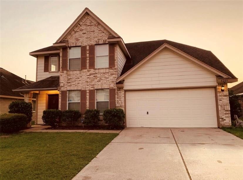 Property Photo:  4209 Thyme Circle  TX 77521 
