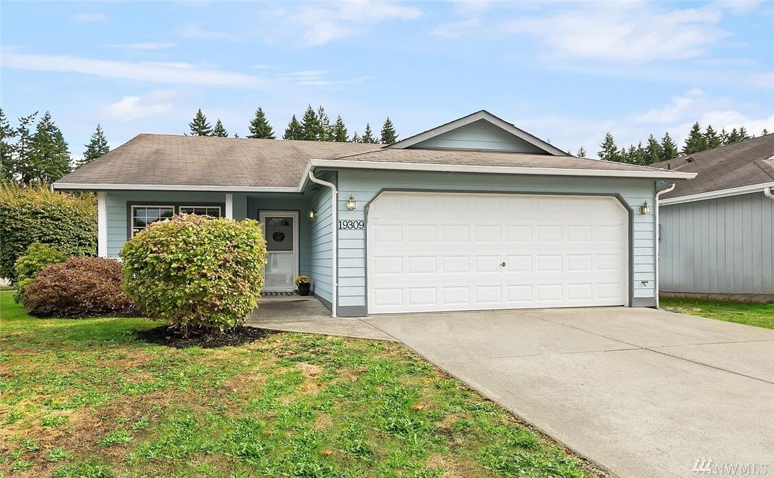 Property Photo:  19309 46th Ave NE  WA 98223 