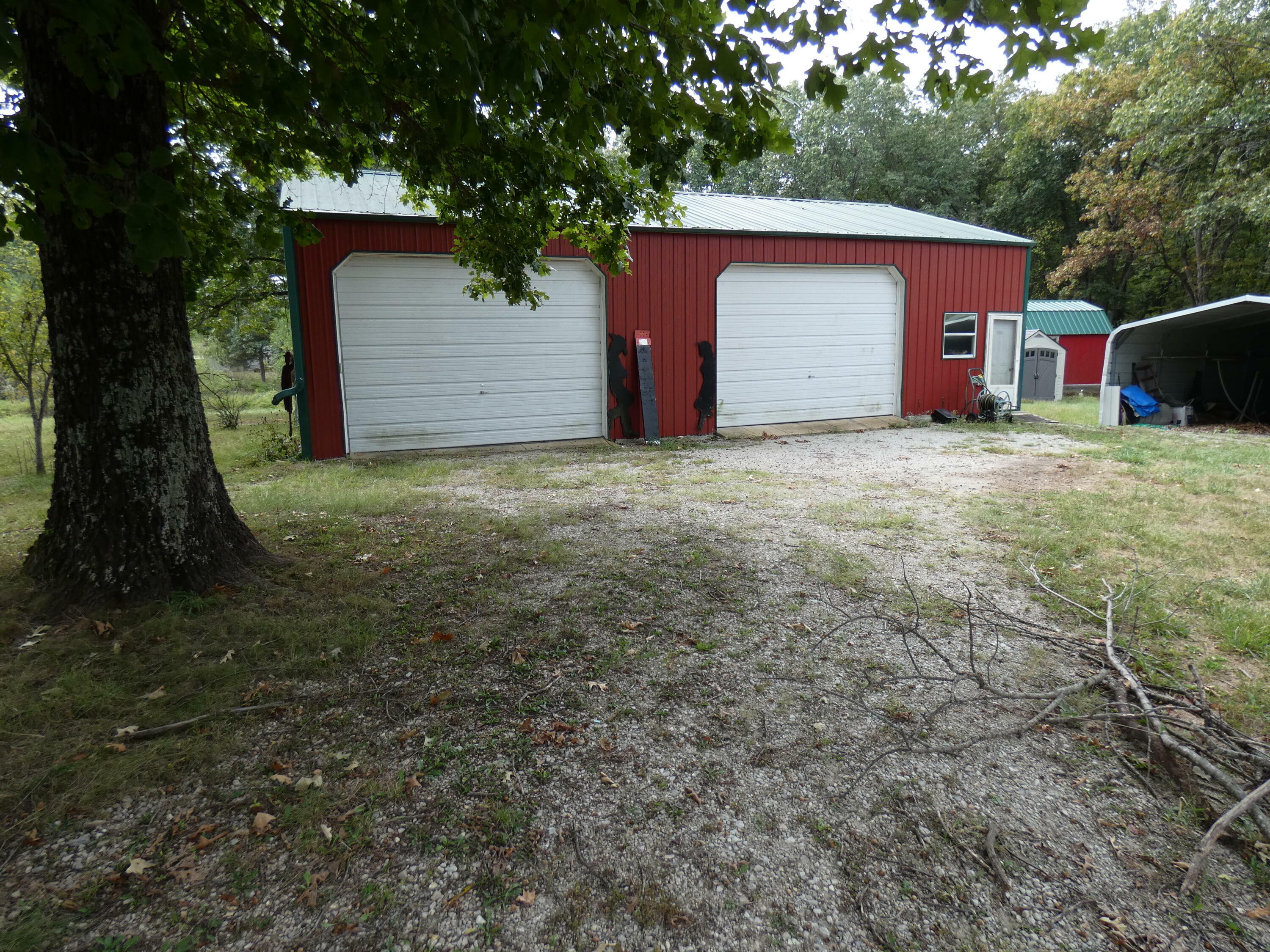 Property Photo:  6899 County Rd 111  MO 65251 