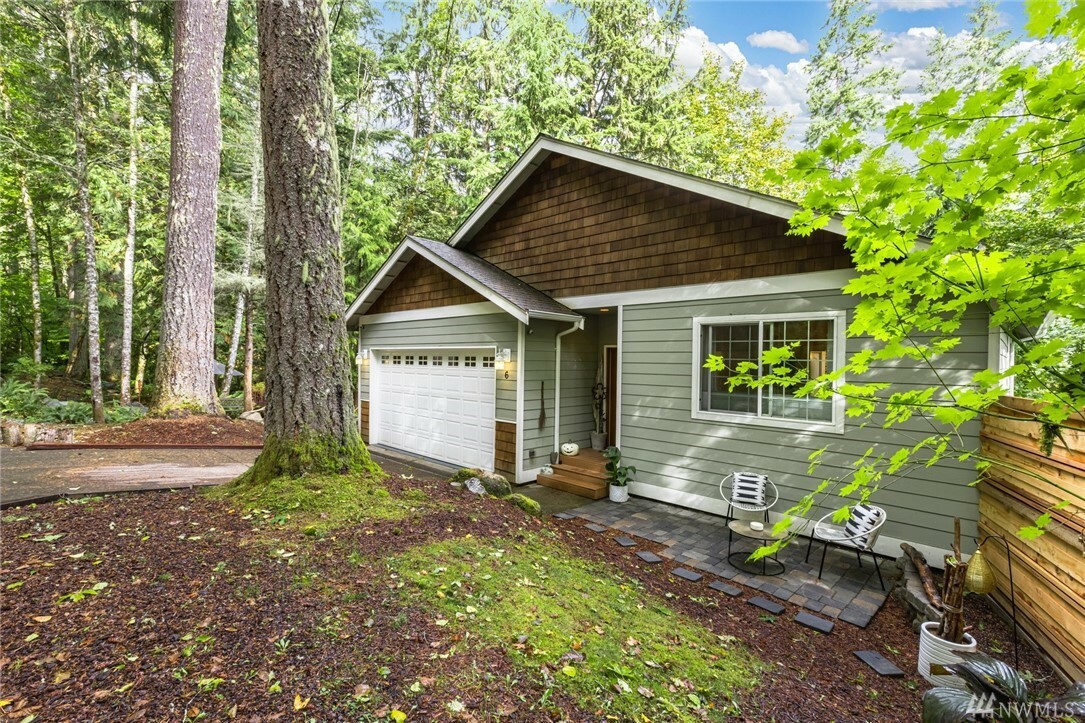 Property Photo:  6 Shetland Ct  WA 98229 