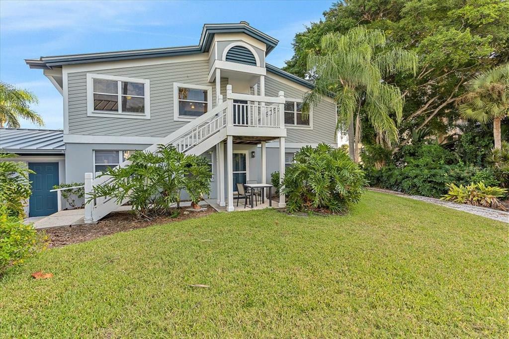 Property Photo:  1372 Siesta Bayside Drive 1372-C  FL 34242 