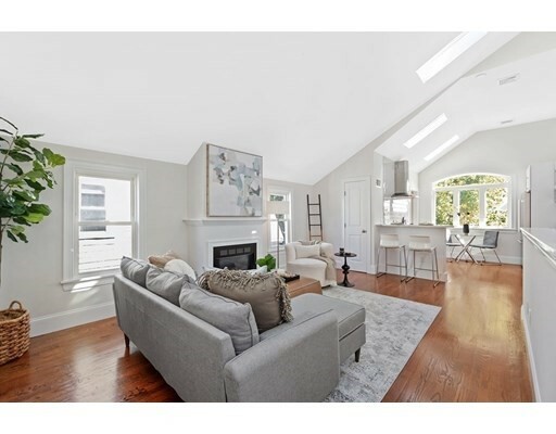 Property Photo:  52 Bay State Ave 3  MA 02144 