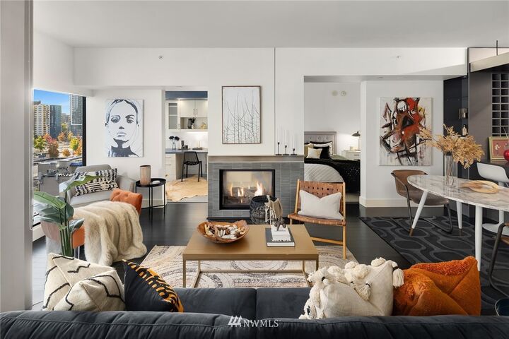 820  Blanchard Street 1209  Seattle WA 98121 photo