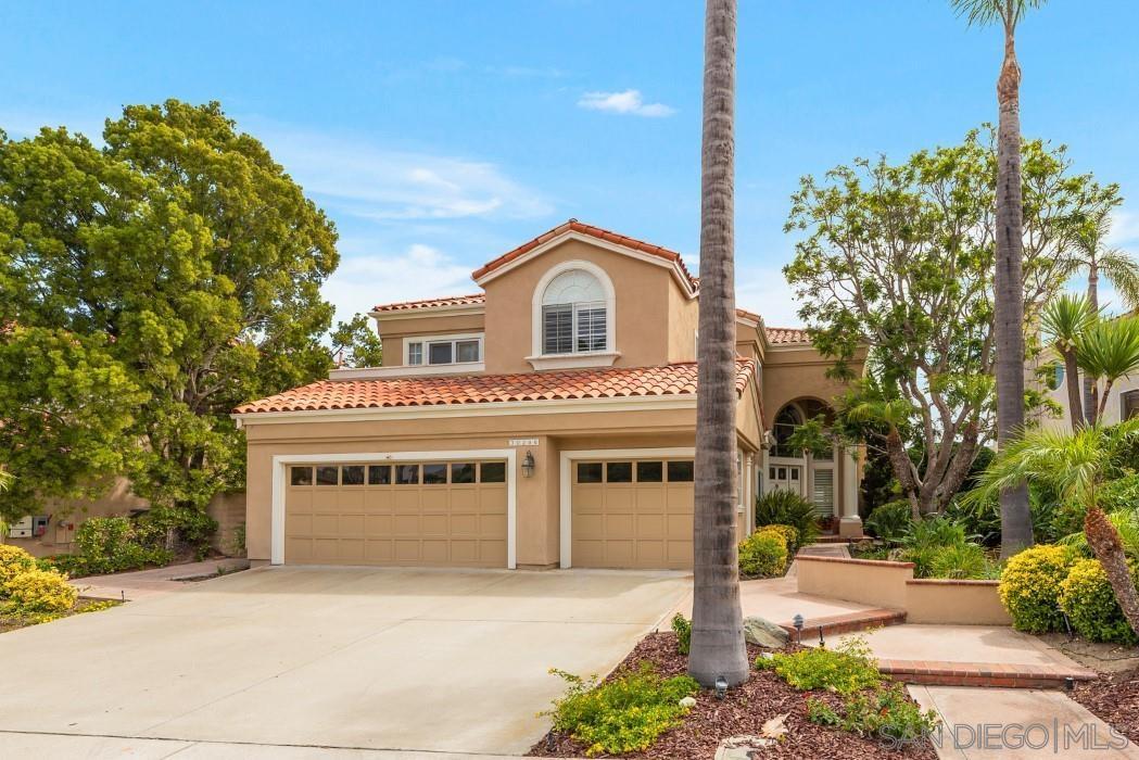 Property Photo: 30296 La Vue CA 92677