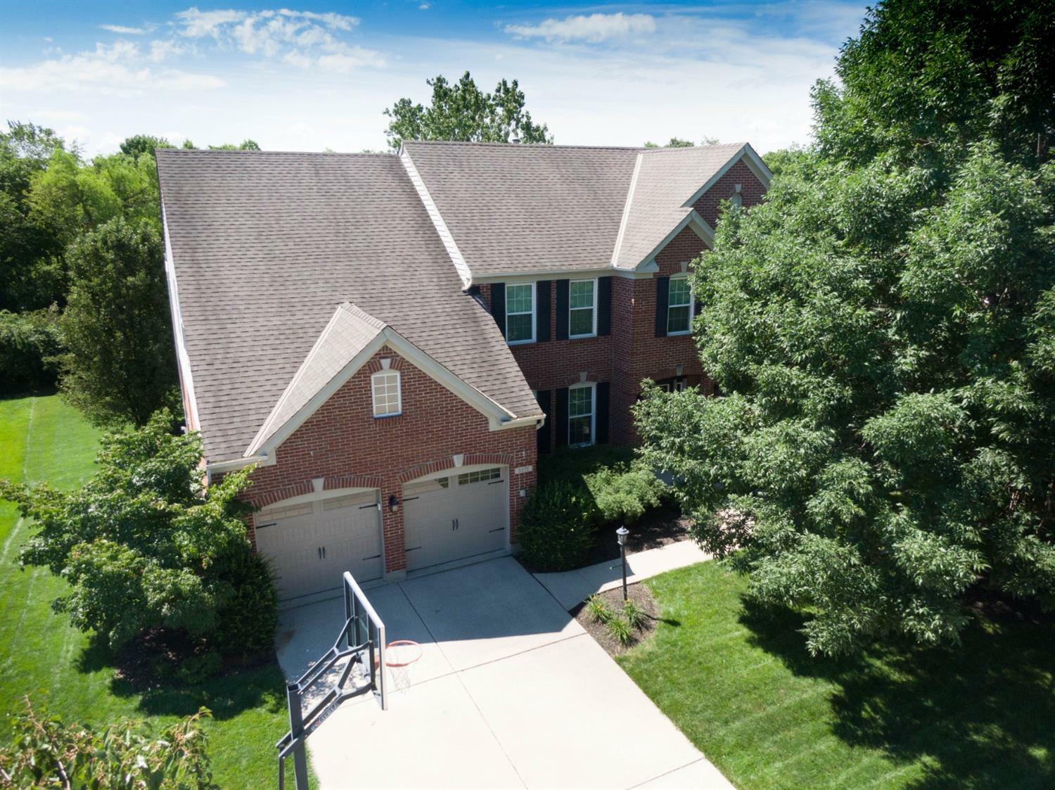 Property Photo:  5571 Chester Gate Ct  OH 45040 