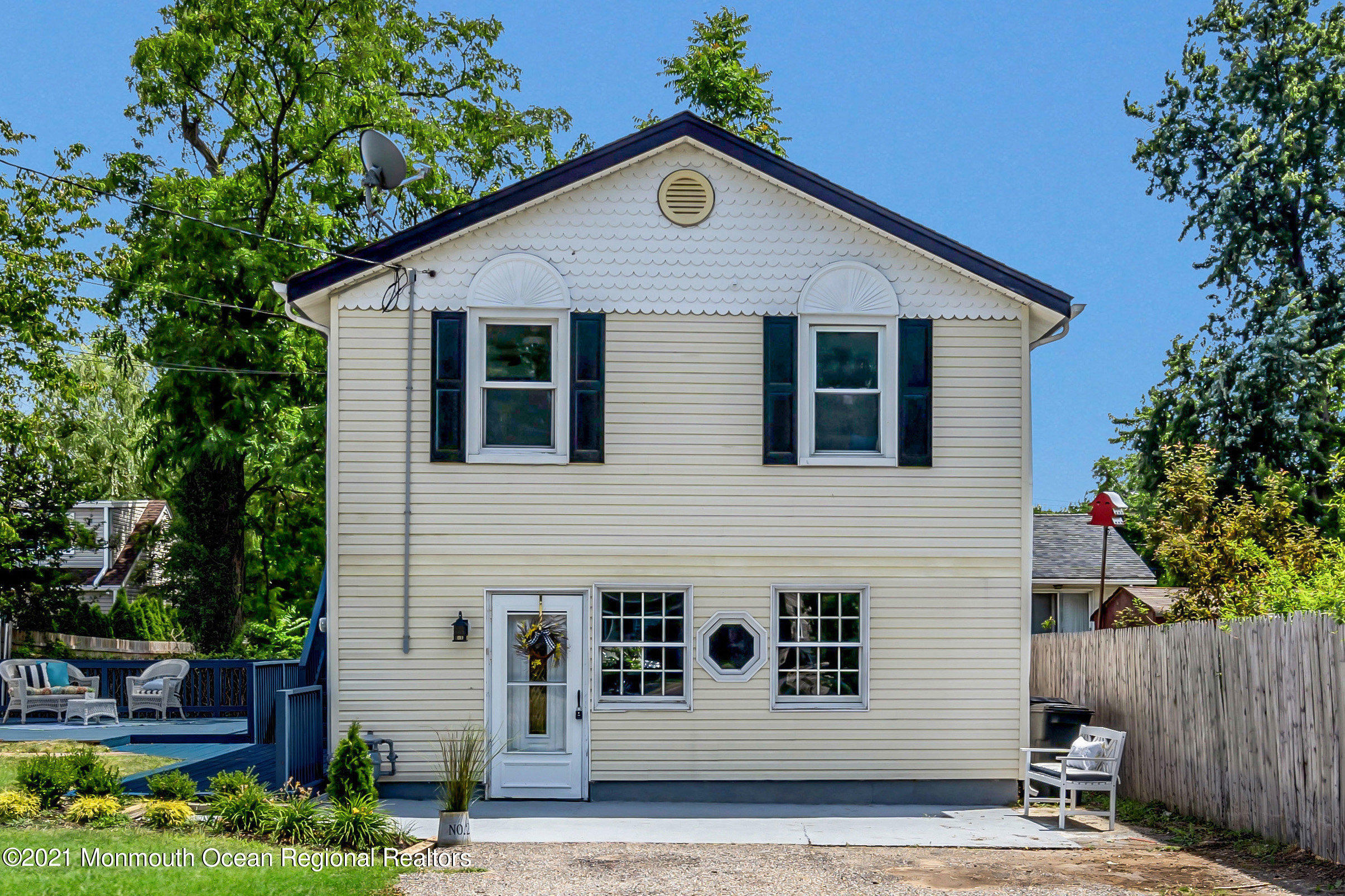 Property Photo:  31 Wood Avenue  NJ 07758 