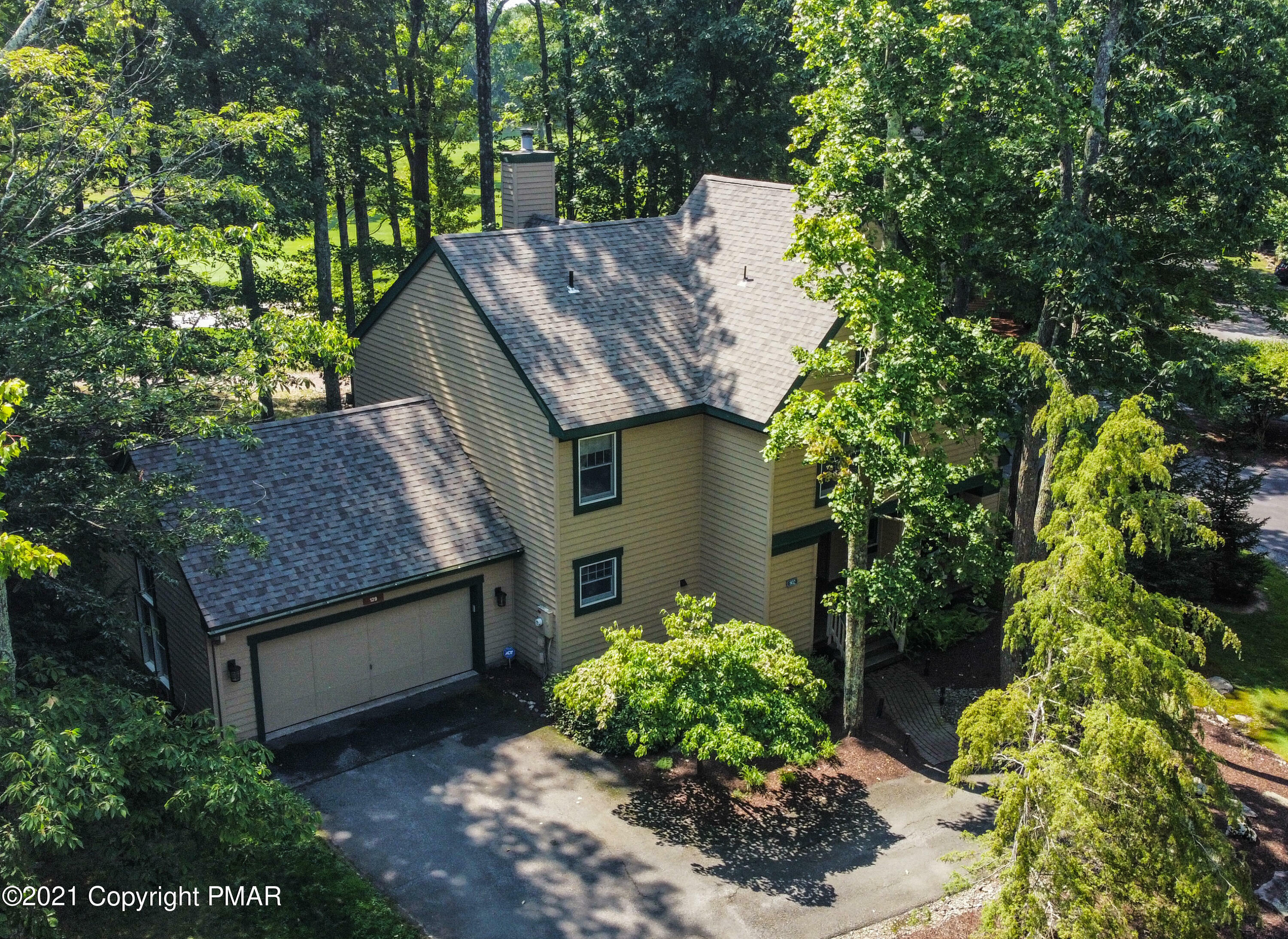 Property Photo:  129 Fox Run Road  PA 18323 