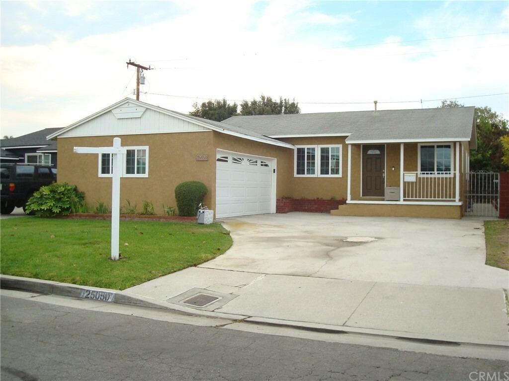 Property Photo:  25050 Eshelman Avenue  CA 90717 