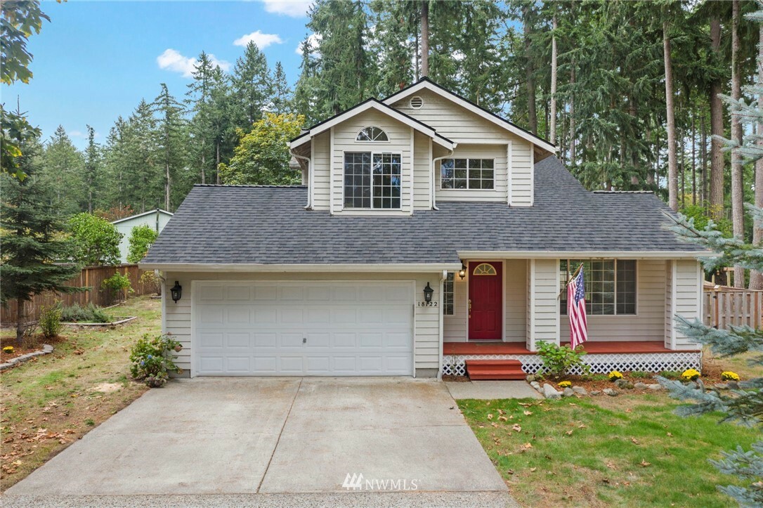 Property Photo:  18122 Upland Drive SE  WA 98597 