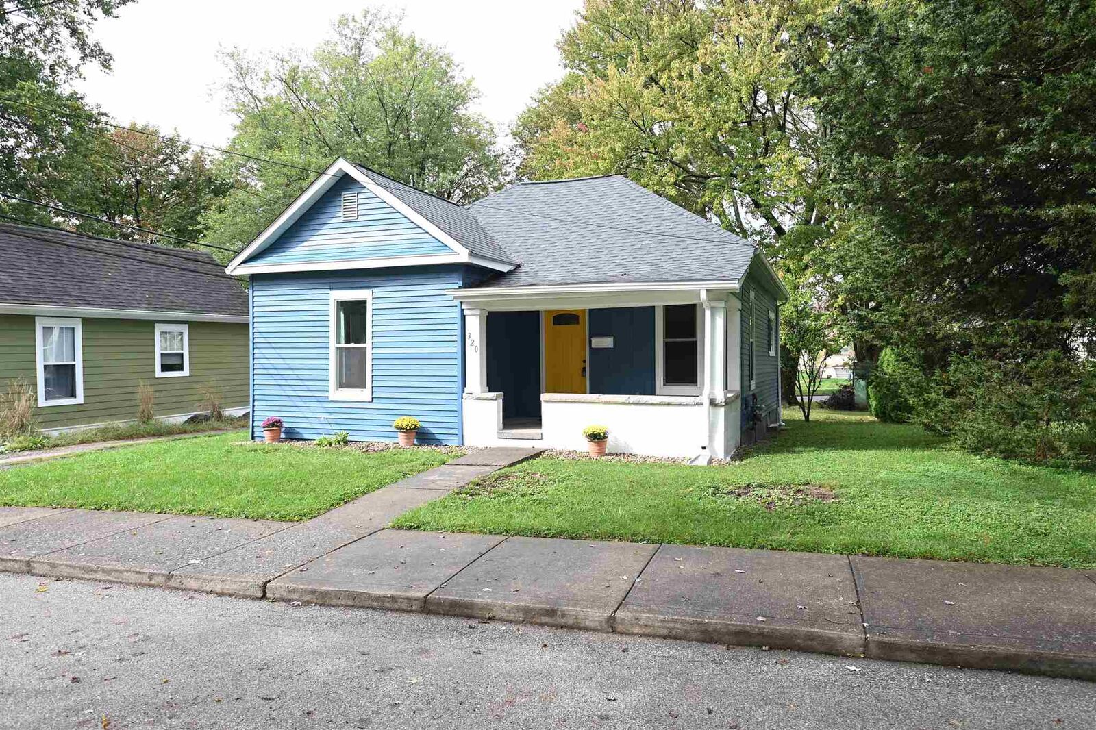 Property Photo: 320 S Davisson Street IN 47403