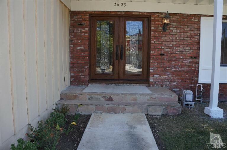 Property Photo:  2623 Velarde Drive  CA 91360 