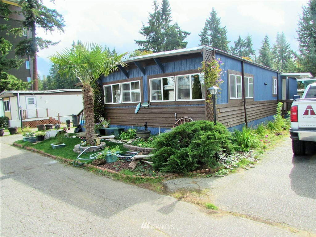 Property Photo:  11424  36th Drive NE Sp 93  WA 98271 