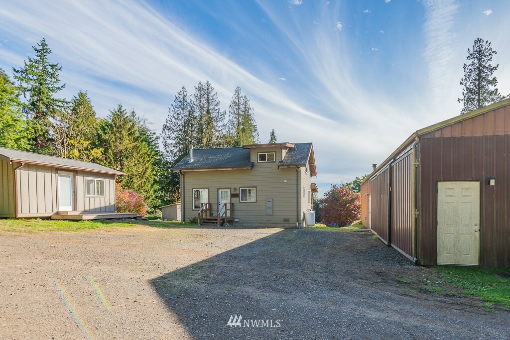 Property Photo:  20584 Western Avenue NE  WA 98342 