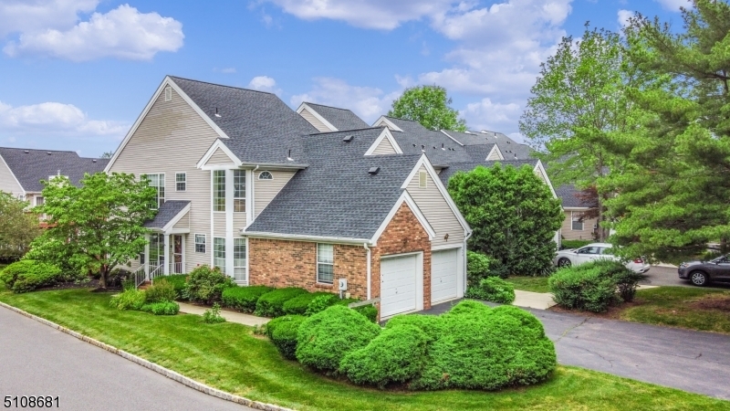 Property Photo:  249 Laurel Ct  NJ 08889 