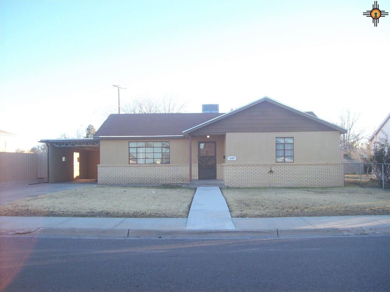 Property Photo:  1007 W Mann Avenue  NM 88210 
