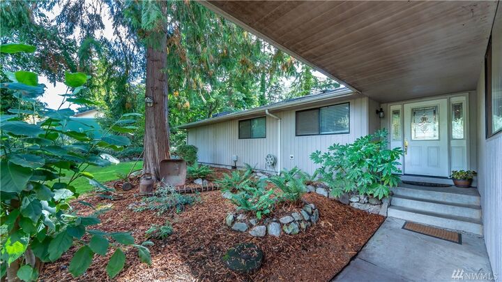 Property Photo: 9518 18th St Ct E WA 98371